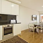 Bmyguest - Sao Bento Terrace شقة Lisboa